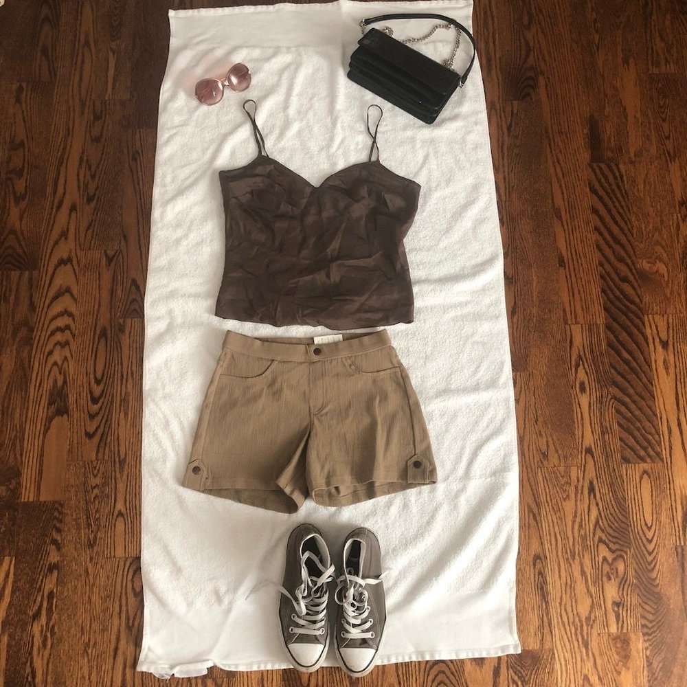 LIGHT BROWN CHINO CHIC SHORT SHORTS